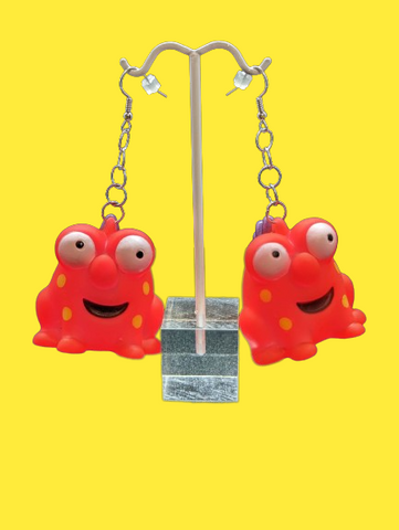 Curbside Gremlin Red Monster Chain Earring
