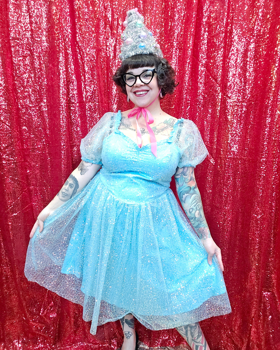 Gently Used Unique Vintage Disney Princess Dress – Shopabernathys