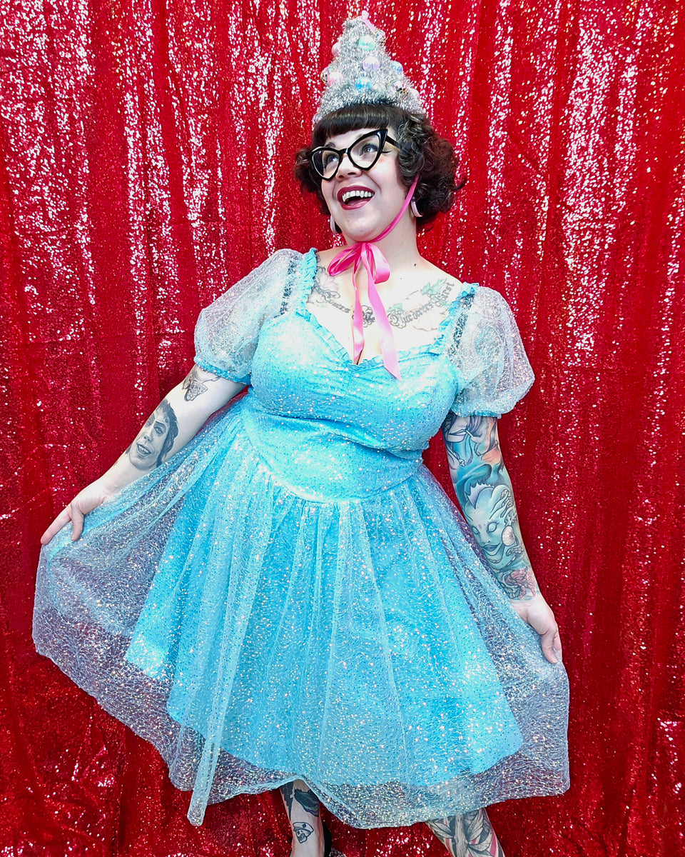 Gently Used Unique Vintage Disney Princess Dress – Shopabernathys