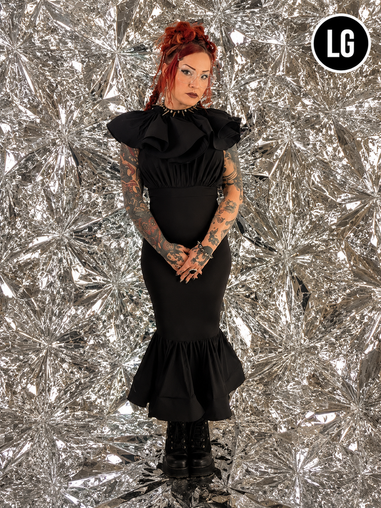 Gently Used Fashion Nova Black Ruffle Mermaid Dress – Shopabernathys