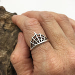 Nina Designs - Spider Web Ring
