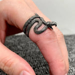 Mio Queena Snake Bares Its Fangs Stainless Steel Ring