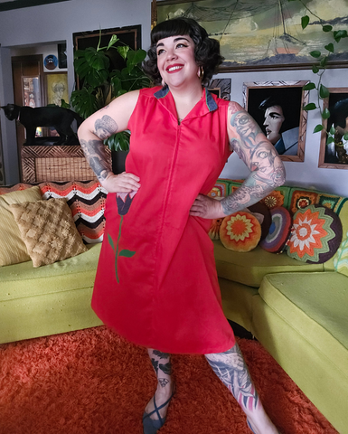 Vintage Volup Red house dress with Tulip