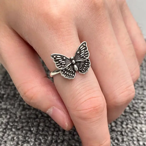 Mio Queena Stainless Steel Vintage Butterfly Adjustable Ring