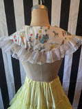 Unforgiven Circus Animal White Lace Clown Collar
