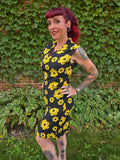 Vintage 60s black and yellow daisy dress