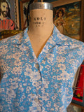 Vintage 60 blue white floral button up sleeveless shirt
