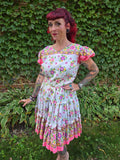 Vintage 70s pink square dancing