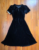 Vintage 30s Black Velvet Peter Pan Collar Dress