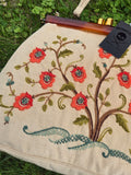 Vintage 60s Lucite Handle Floral Embroidered Bag
