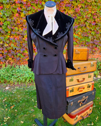 Vintage 1940s Black Velvet Jacket and Skirt Set