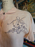 Vintage 1940s pastel pink flower basket blouse
