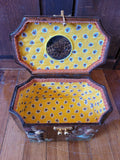 Vintage Bonnie Hummel Box Purse