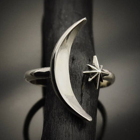 Nina Designs - Adjustable Moon and Star Ring