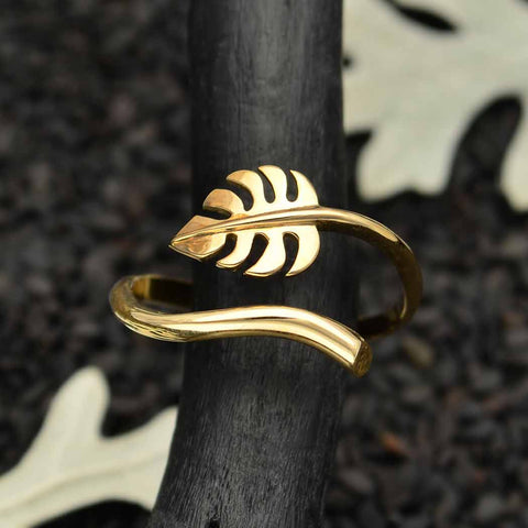 Nina Designs - Adjustable Monstera Leaf Ring
